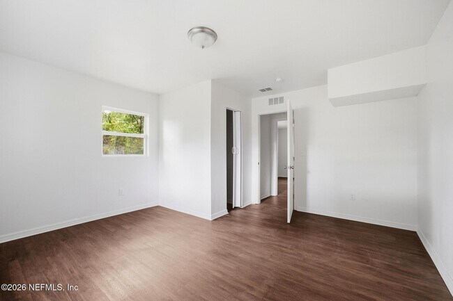 Building Photo - 4014 Spires Ave