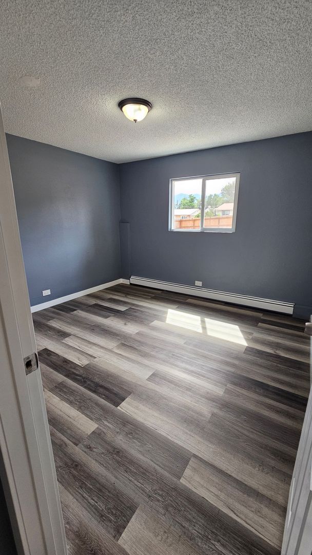 Building Photo - $500 OFF FIRST MONTH SPECIAL | $1011 | 2BR...