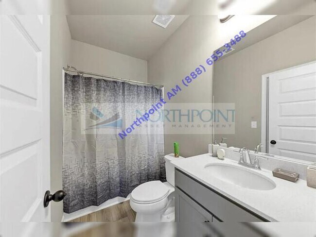 Building Photo - Beautiful Home for Lease in Locust Grove