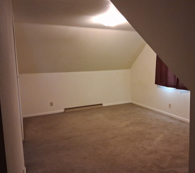 2nd fl. Study - 5387 N Edgewater Ln