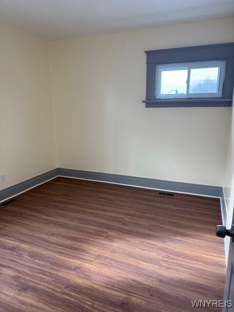 Building Photo - 2255 Genesee St