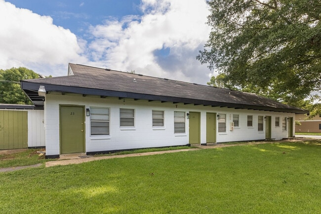 cottages 3004 02 - Cottages at 3004