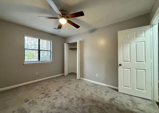 Building Photo - Available now. FULLY-RENOVATED 3 BR/2 BA H...