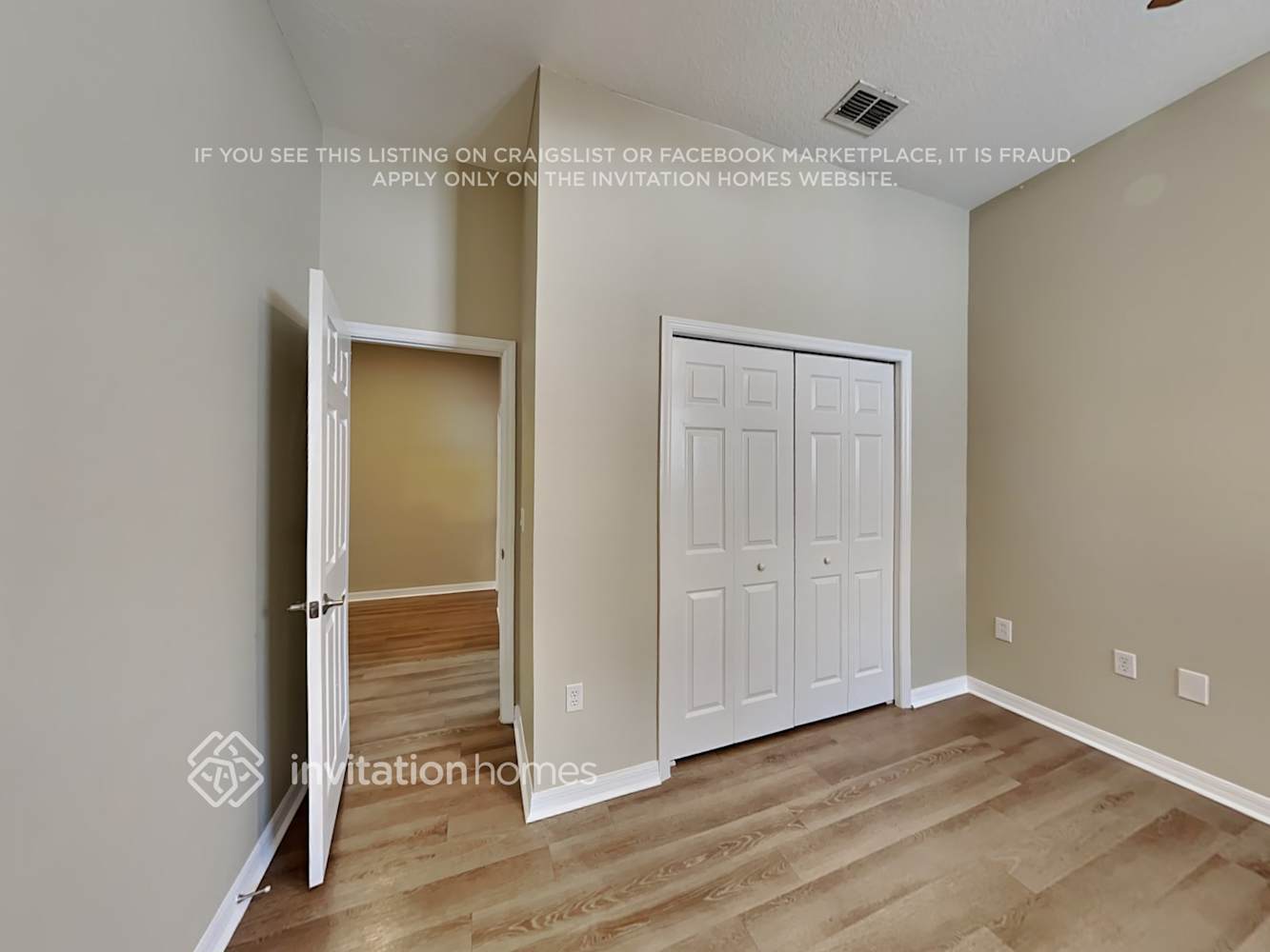 Building Photo - 20401 Walnut Grove Ln