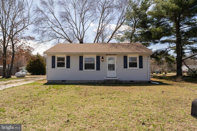 Building Photo - 504 Plover Rd