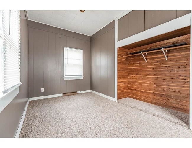 Building Photo - 3BR home in the heart of Northside La Crosse!