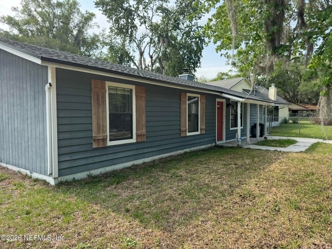 Building Photo - 2120 Blair Rd S
