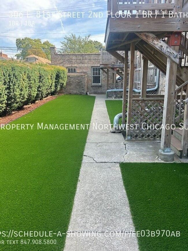 Building Photo - 306 E 81st St