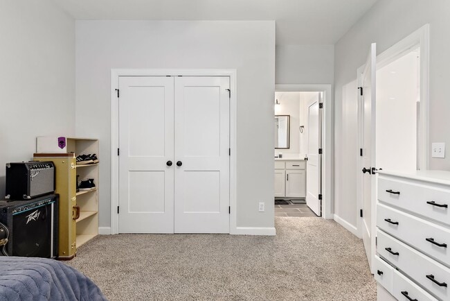 Building Photo - Coming Soon - 100 Brichwood Place