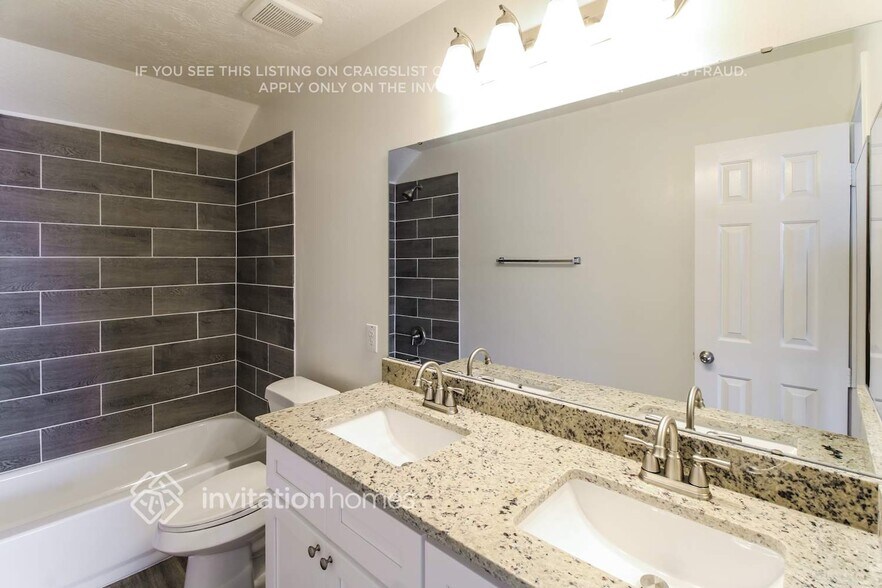 Building Photo - 2711 Eros Ln