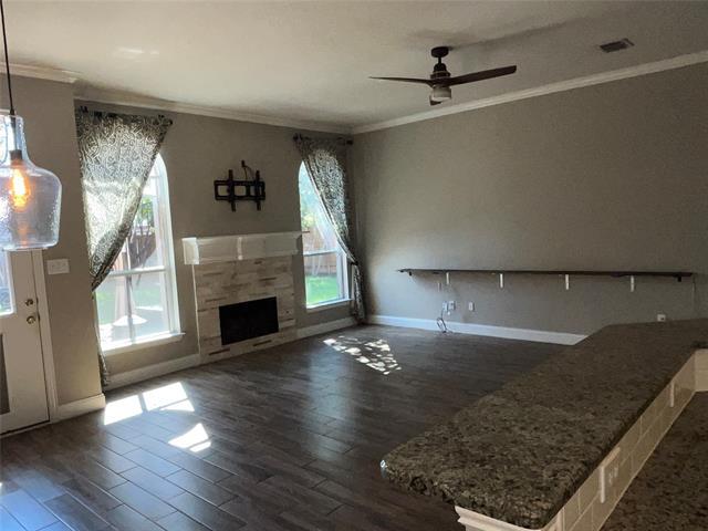 Building Photo - 1503 N Lynn Dr