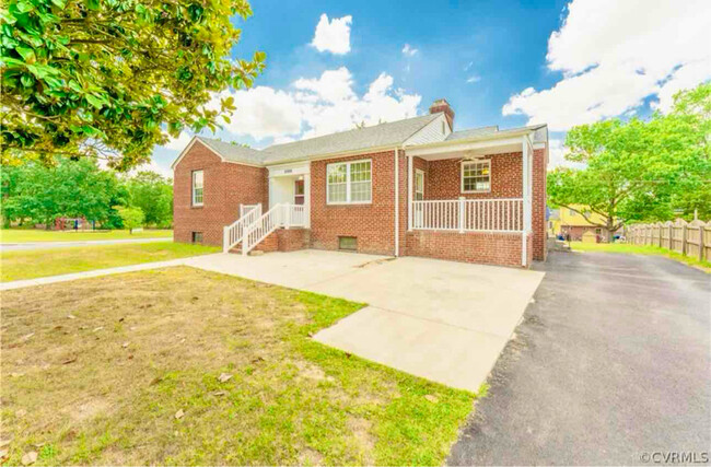 Primary Photo - 2500 Starwood Dr