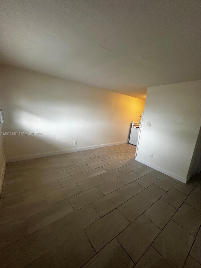 Building Photo - 11862 SW 212th St