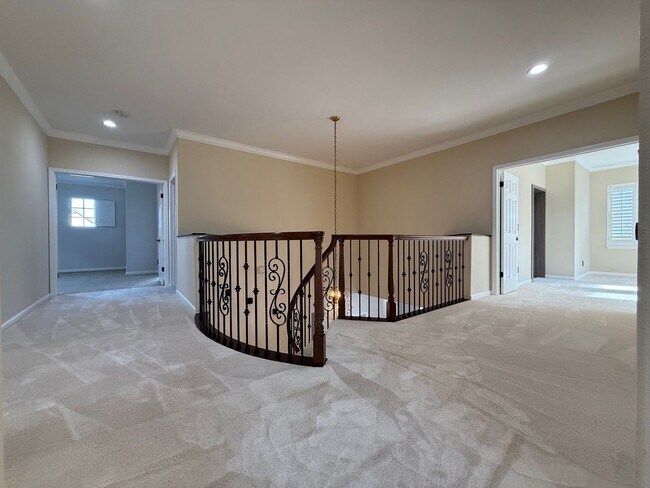Building Photo - 20 Gonsalves Ct