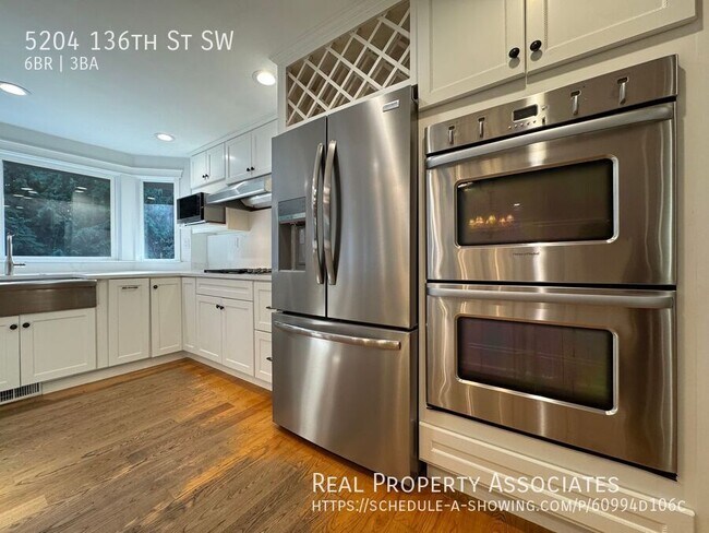 Building Photo - 5204 136th St SW