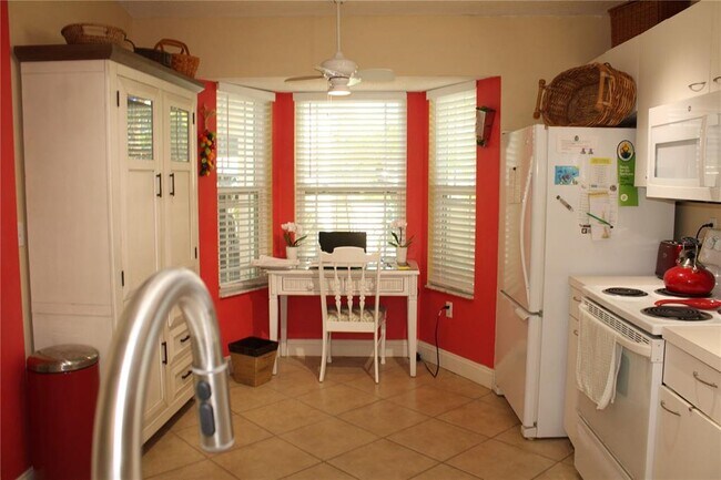 Building Photo - 7537 Preserves Ct