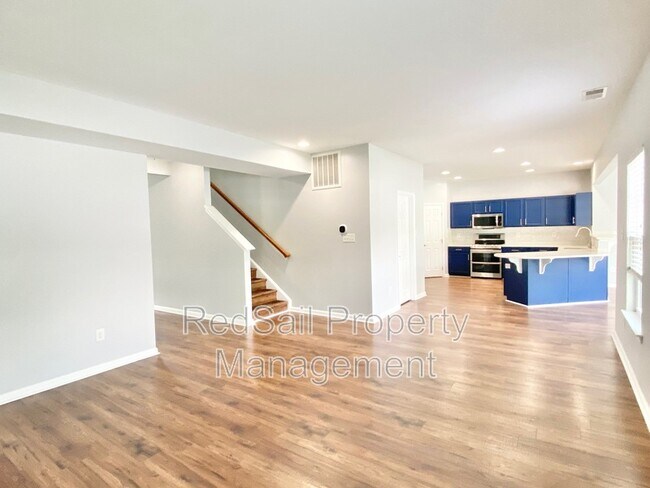 Building Photo - 642 Kelso Dr