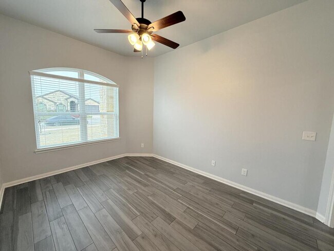 Building Photo - 8301 Grayson Trl