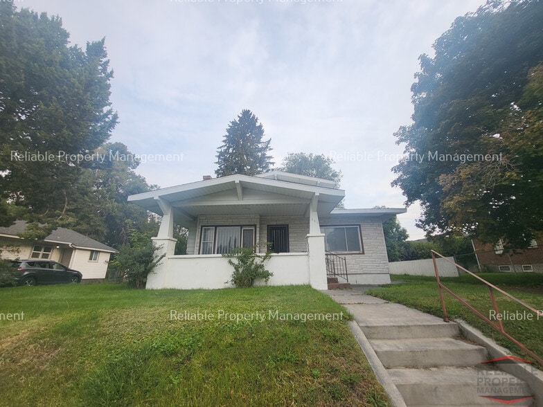 Primary Photo - 283 4th St
