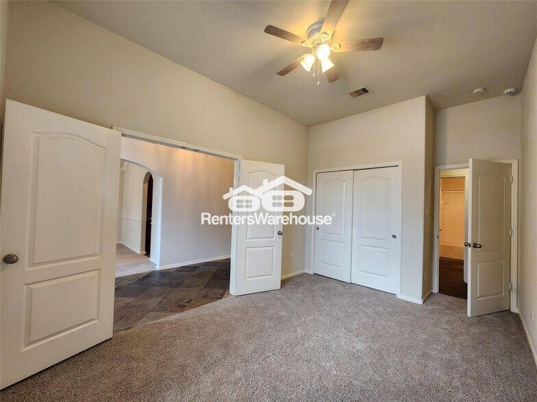 Building Photo - 15135 Heron Meadow Ln