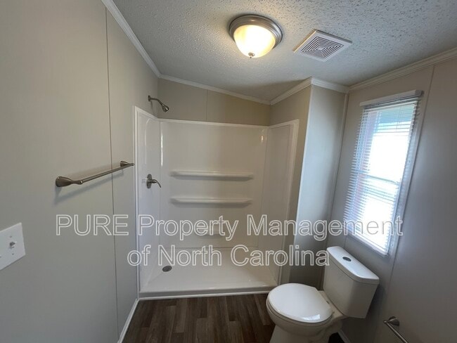 Building Photo - 318 Rankin Hill Rd