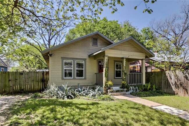 Primary Photo - 1509 Canterbury St