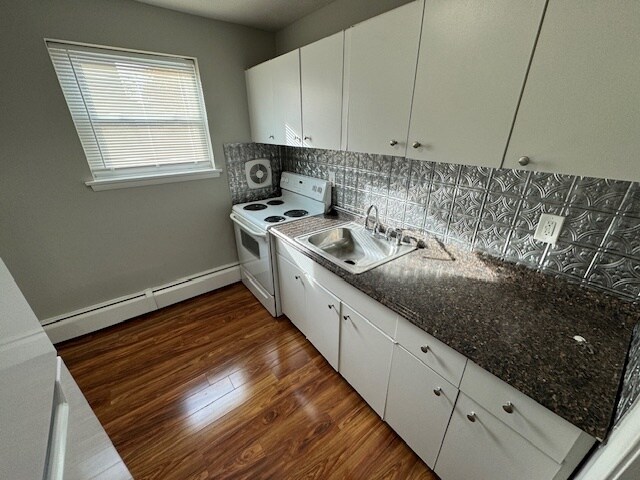 Building Photo - Oakwood Avenue