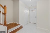 Building Photo - 407 Susan Cir