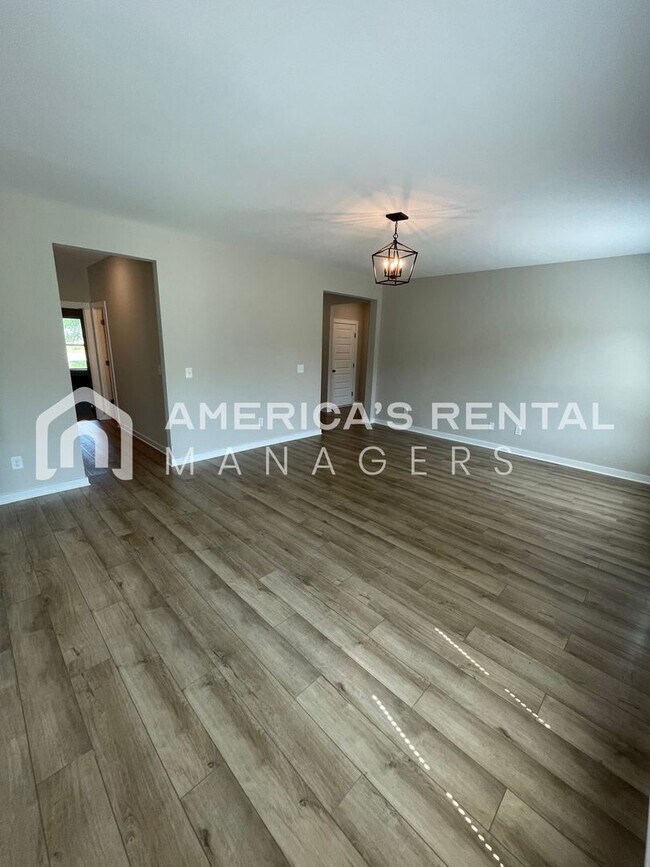 Building Photo - Home for Rent in Jasper, AL!!!  View with 48 Hours Notice!