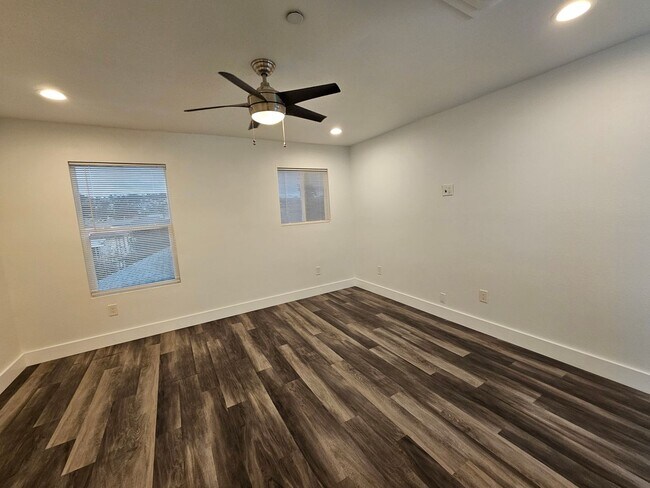 Building Photo - Sunny and Bright Newly Constructed 3-bedroom Home