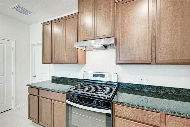 Building Photo - 1636 River Plateau Dr