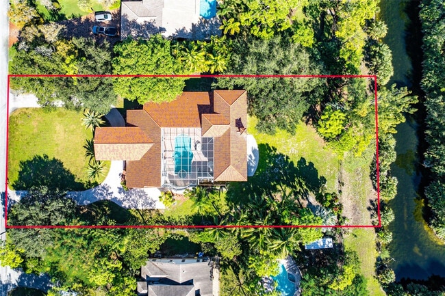 Building Photo - 7132 NW 62nd Terrace