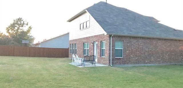 Building Photo - 9801 Tyler Dr