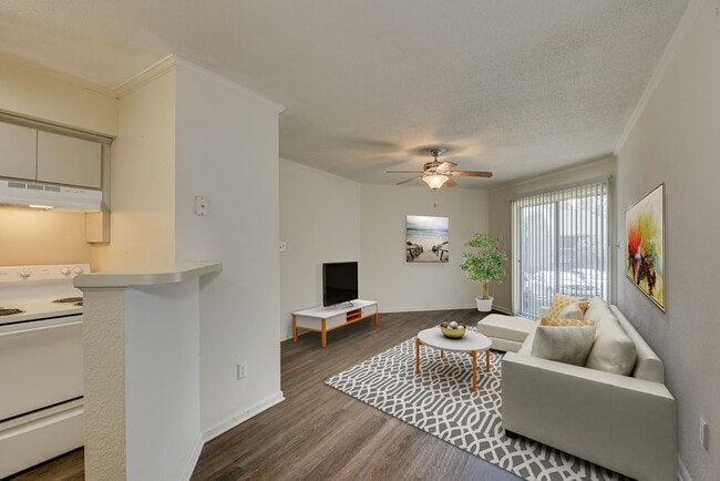 Floorplan - Champions Pines Apartments