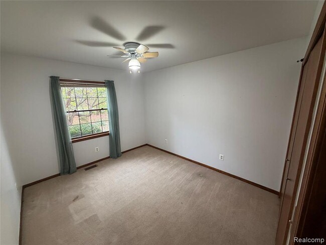 Building Photo - 23095 Beck Rd