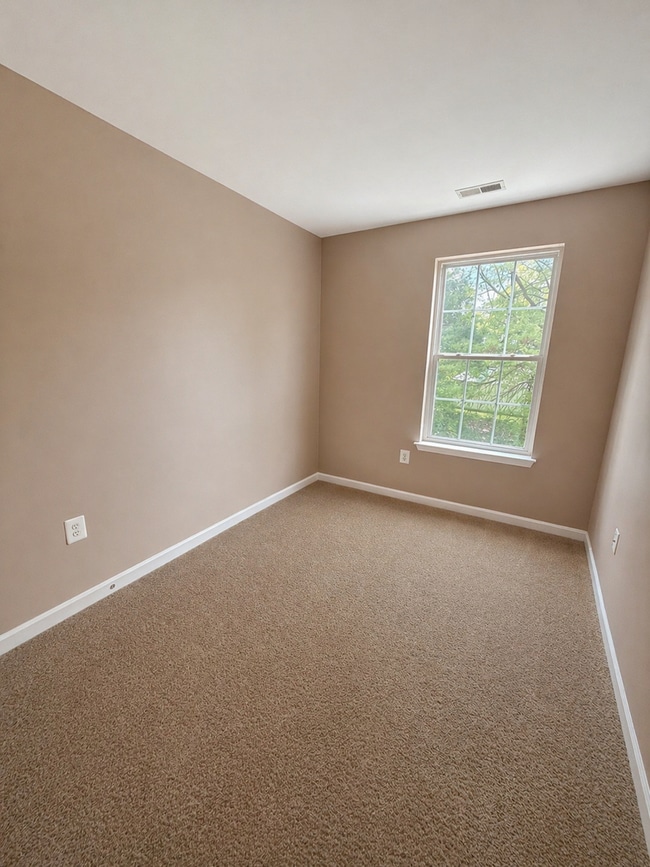 Building Photo - 3BR/2BA Home with Pool, Gym & Tennis Courts | Bel Air Living