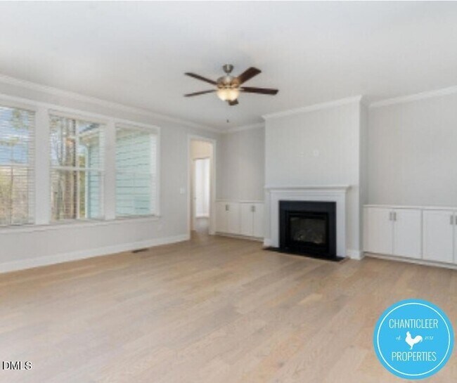 Building Photo - 56 Barn Owl