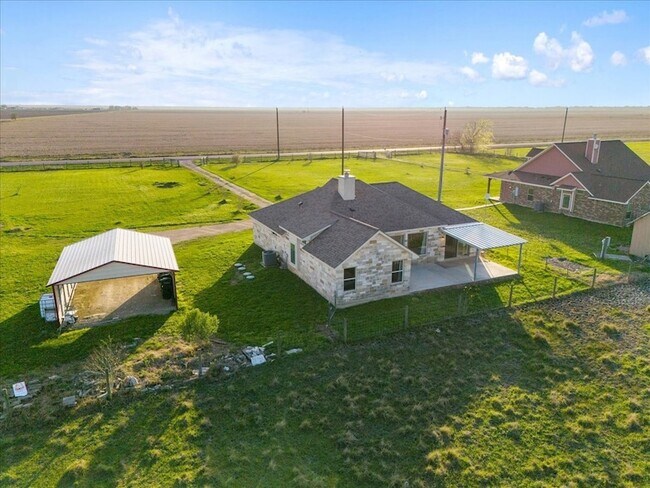 Building Photo - 2407 Thuesen Rd