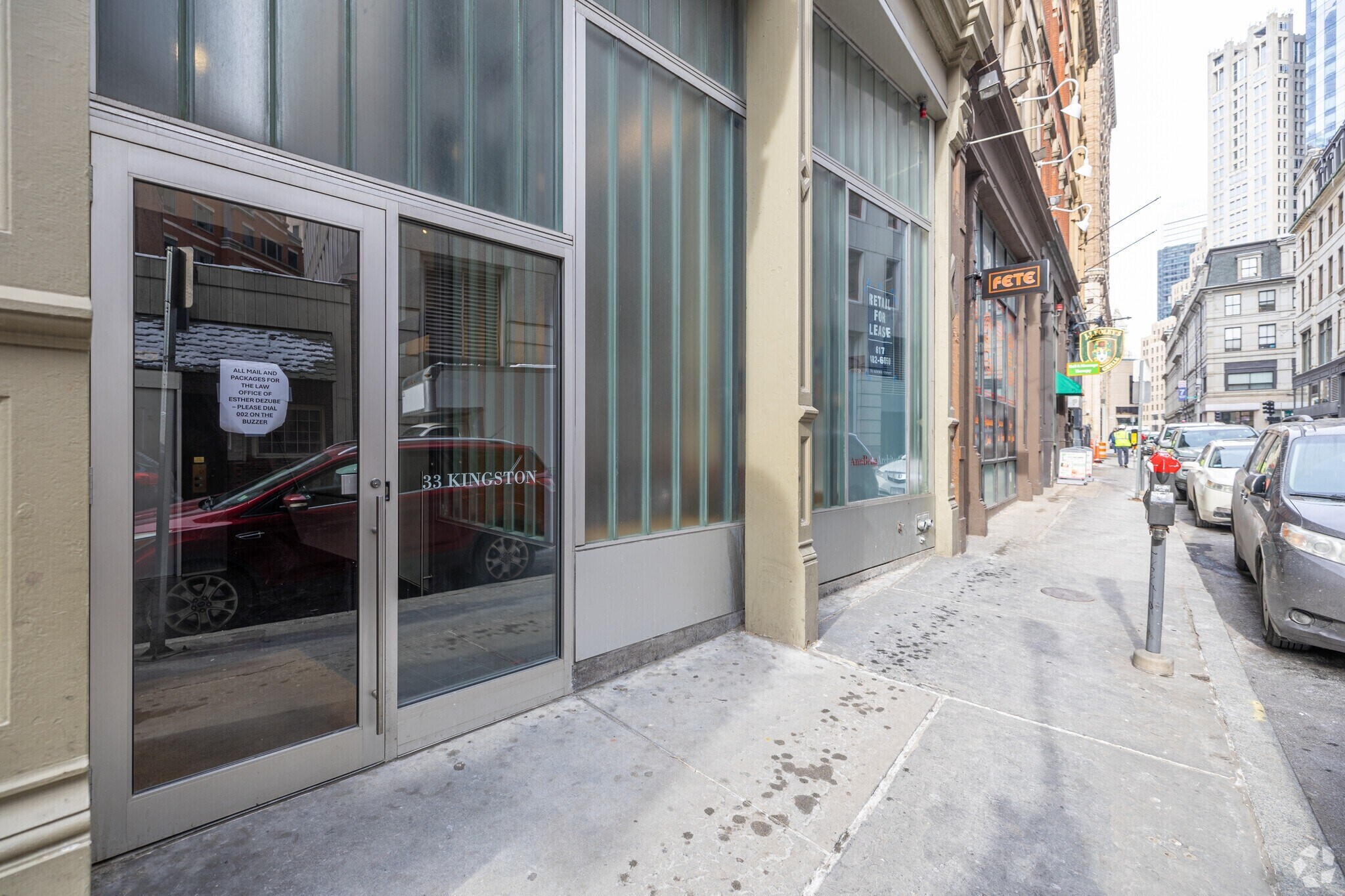 Building Photo - 33 Kingston St