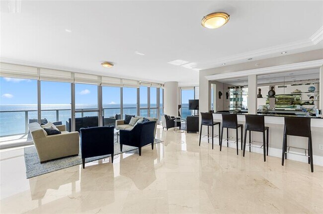 Building Photo - 3101 S Ocean Dr