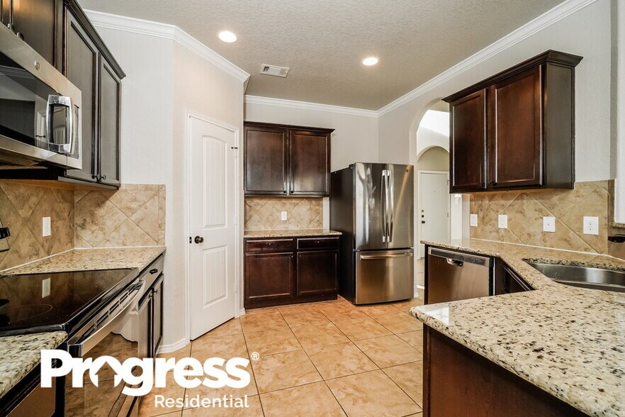 Building Photo - 340 Buckboard Ln