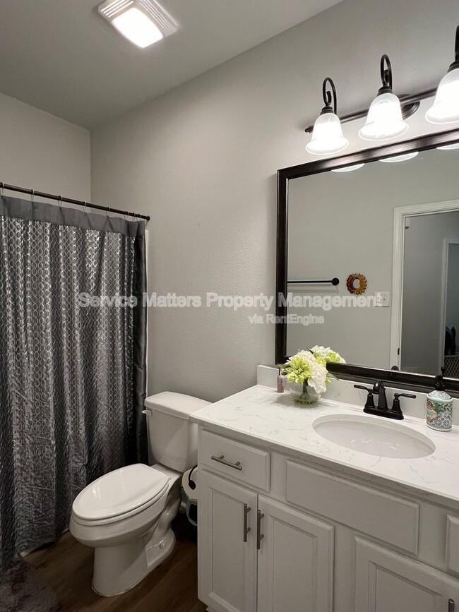 Building Photo - 6087 Cheyenne Dr