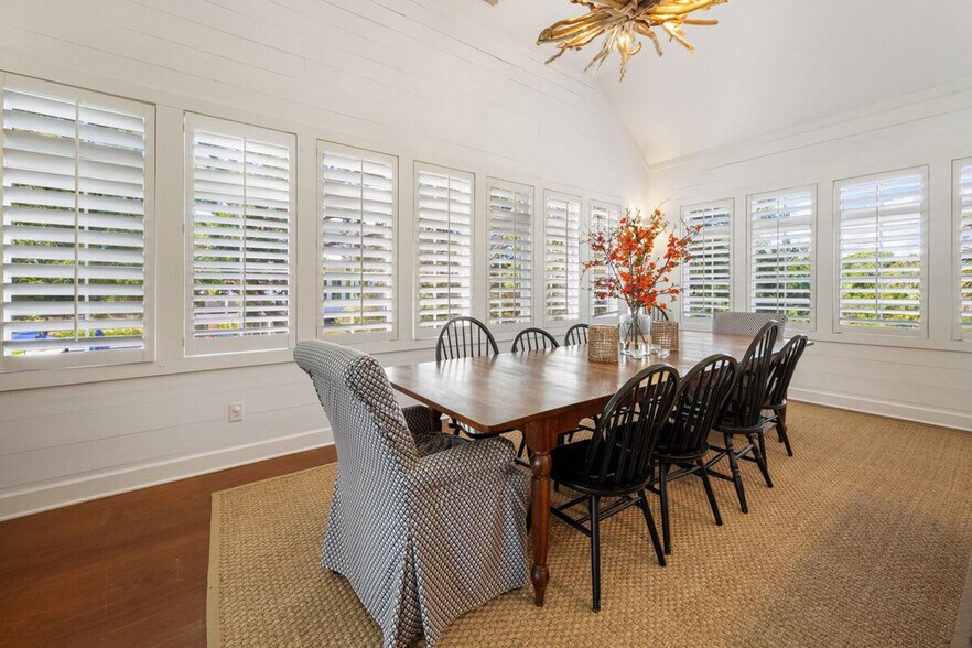 Building Photo - 16 Prospect Point Loop