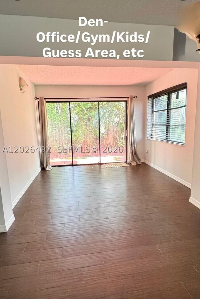 Building Photo - 2736 Carnation Ct