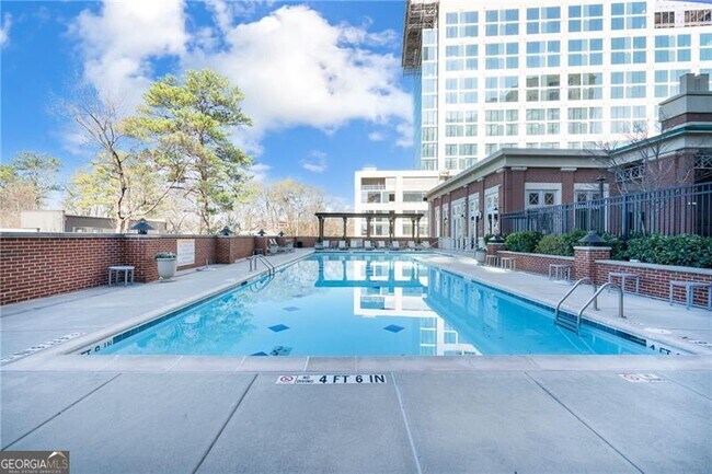 Building Photo - 1820 Peachtree St NW