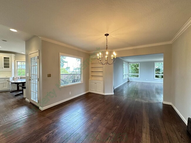 Building Photo - 108 Club Dr