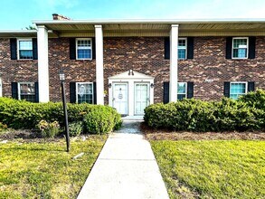 Building Photo - 2350 Bay Meadows Ct
