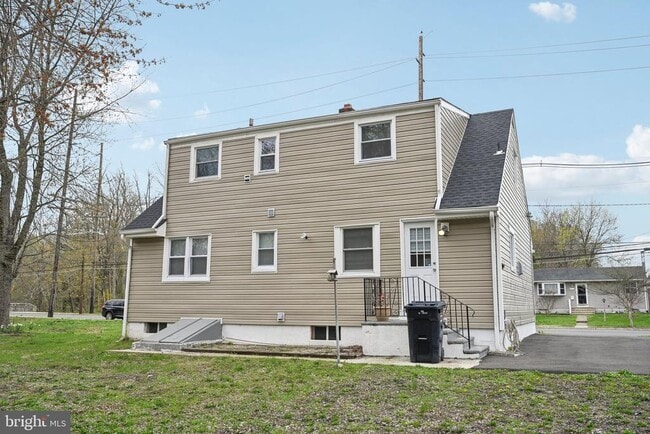 Building Photo - 2175 Princeton Pike