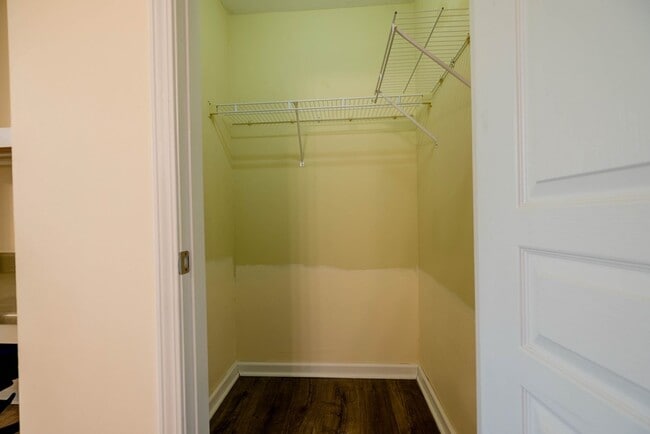 Building Photo - 2 Bedroom at the Woodlands Available NOW