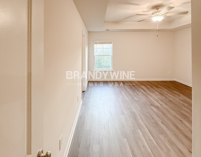 Building Photo - 321 Redmoss Dr